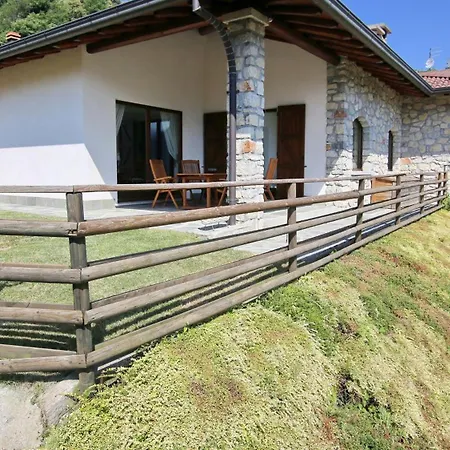 Апартаменты Contrada By Wonderful Italy Casasco Intelvi